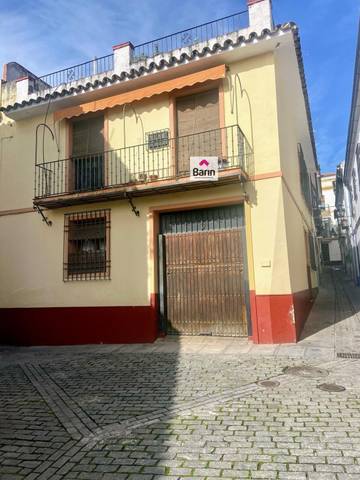 Casa-chalet en Venta en Casco Histórico  - Ribera - San Basilio