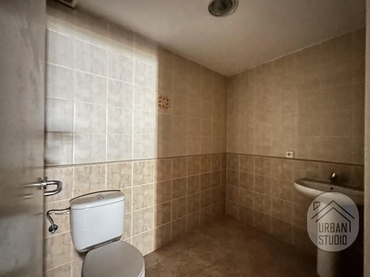 Bathroom of Ground floor for sale in Alicante / Alacant