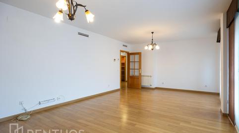 Photo 5 of Flat to rent in Francisco Rabal, V Centenario, Madrid