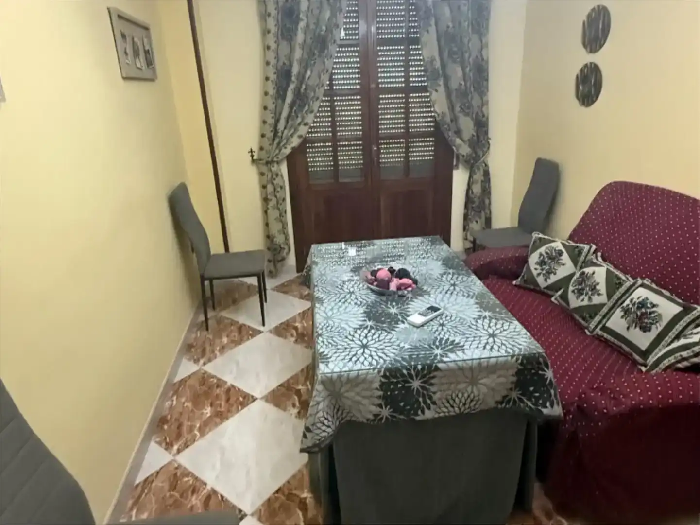 Comedor de Piso de alquiler en Castellar con Aire acondicionado, Amueblado y Balcón