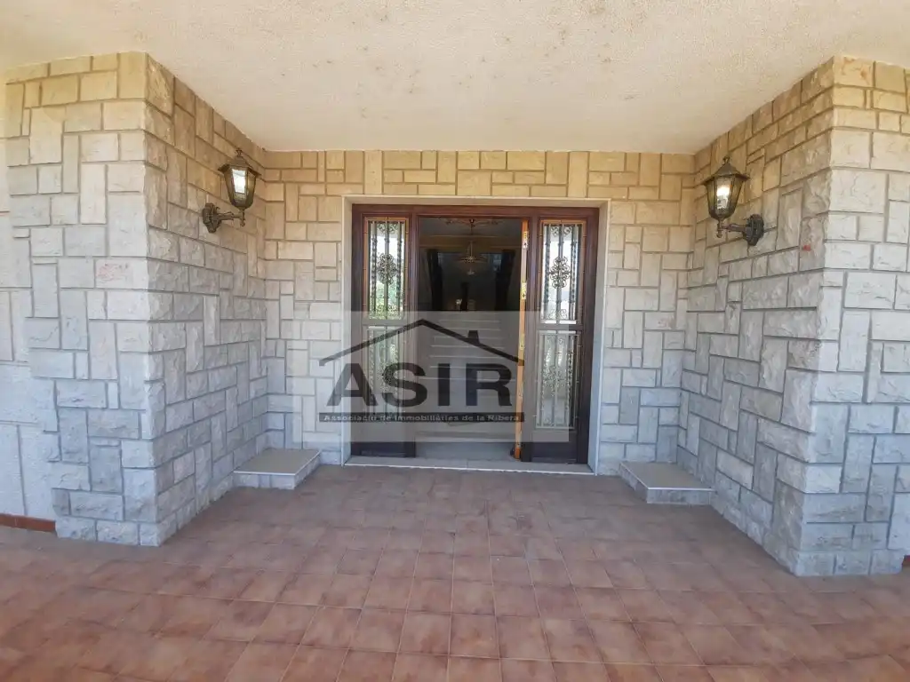 Casa o xalet en venda en Albalat de la Ribera amb Aire condicionat, Calefacció i Jardí privat