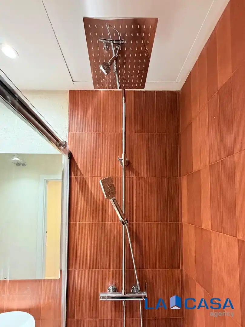 Bathroom of Ground floor for sale in Madrid  with Heating