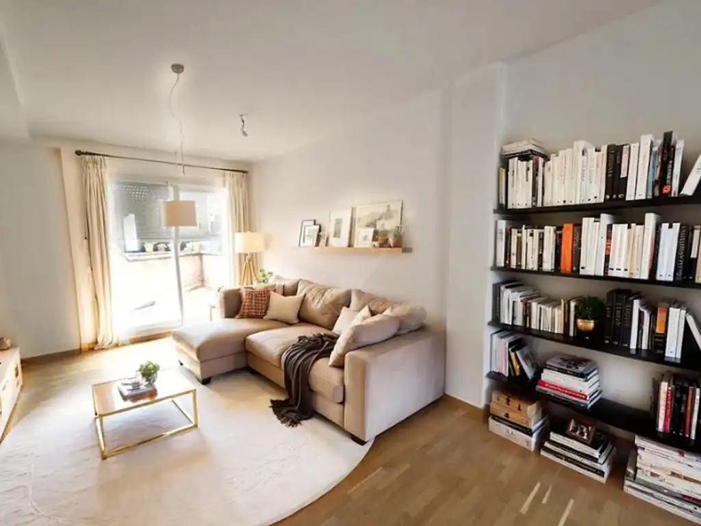 Sala de estar de Casa adosada en venta en Burgos Capital con Calefacción, Jardín privado y Terraza