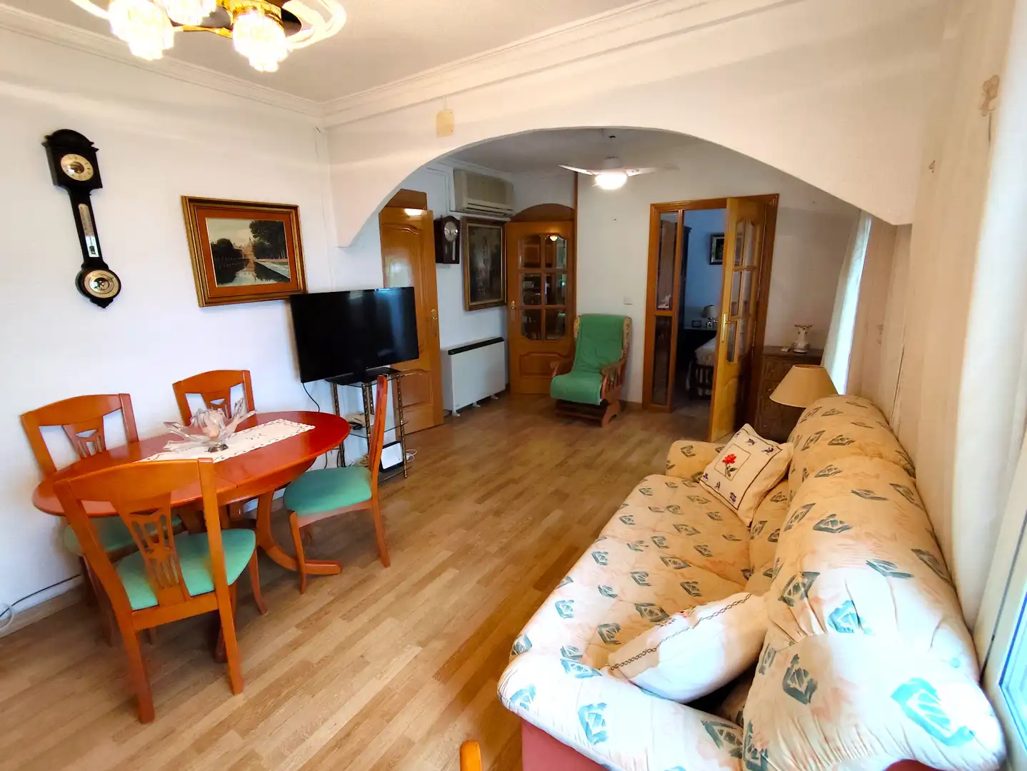 Living room of Flat for sale in Aranjuez  with Air Conditioner, Heating and Terrace