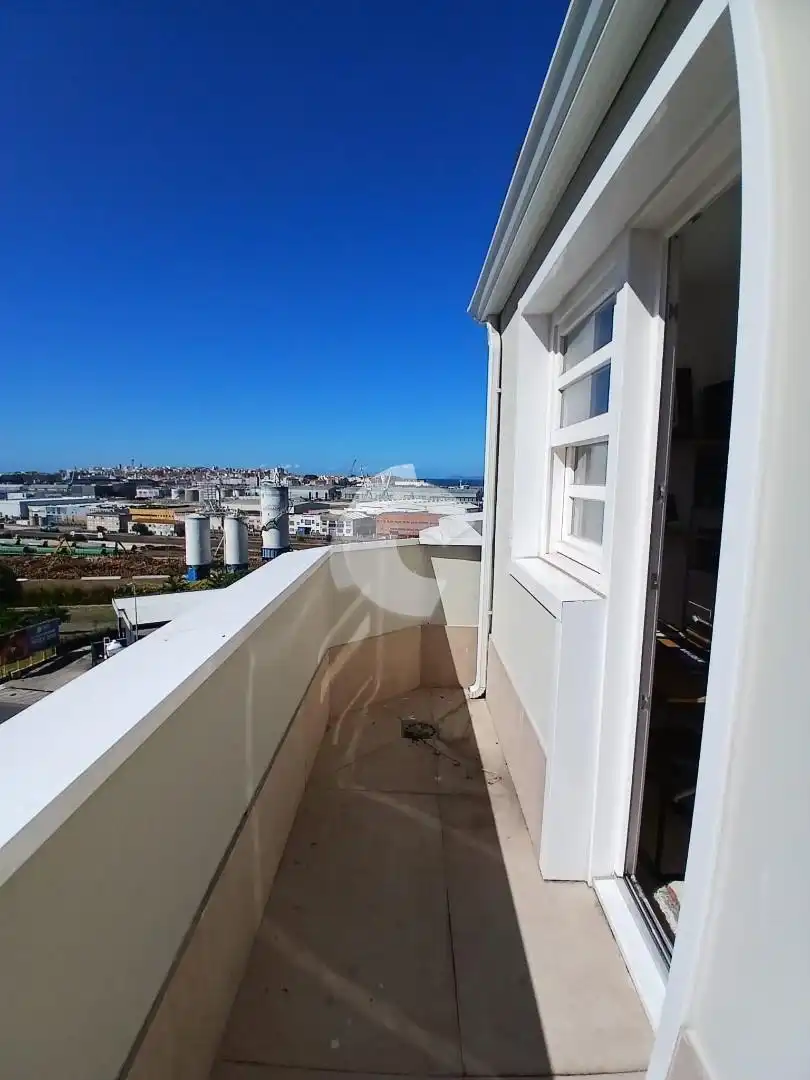 Terrassa de Pis en venda en A Coruña Capital  amb Calefacció, Terrassa i Balcó