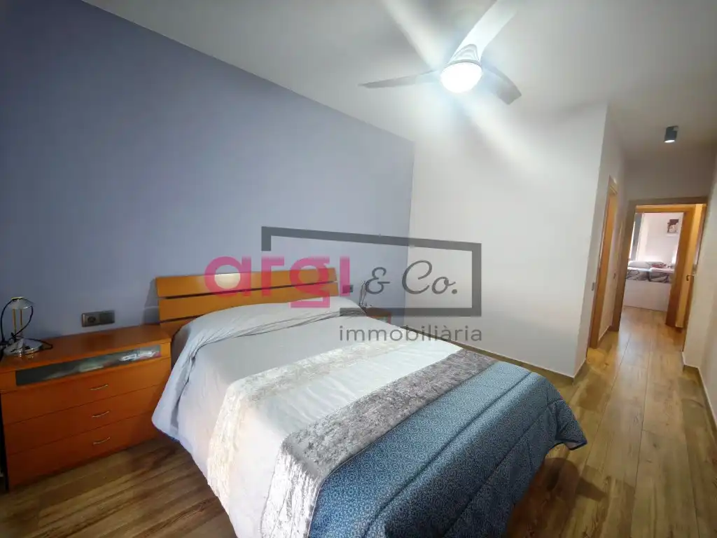 Habitación de Ático en venta en Viladecans con Terraza y Balcón