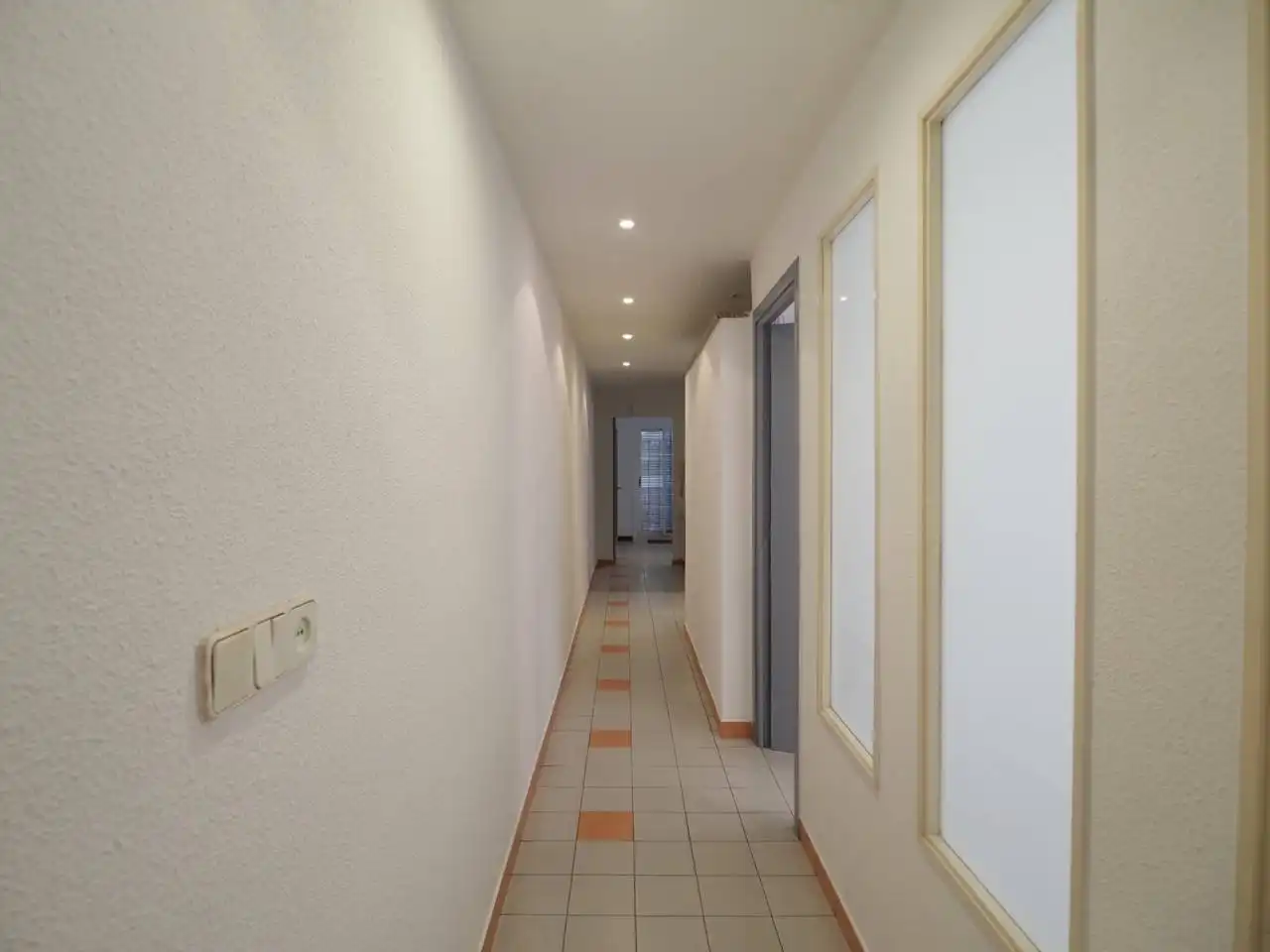 Flat with terrace for sale in Avenida Sant Esteve, imagen 10