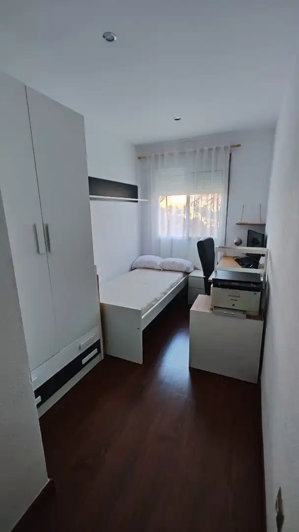 Schlafzimmer von Wohnung zum Verkauf in Badajoz mit Klimaanlage, Heizung und Abstellraum