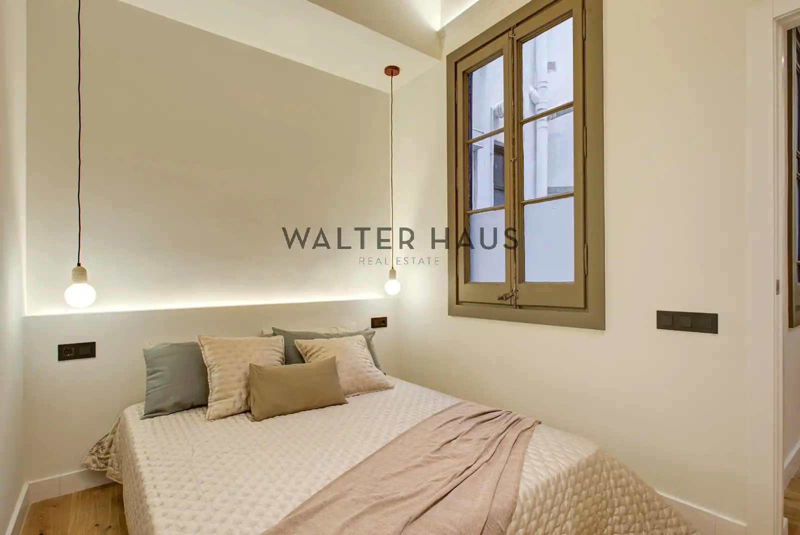 Habitación de Piso en venta en Barcelona con Aire acondicionado, Amueblado y Horno