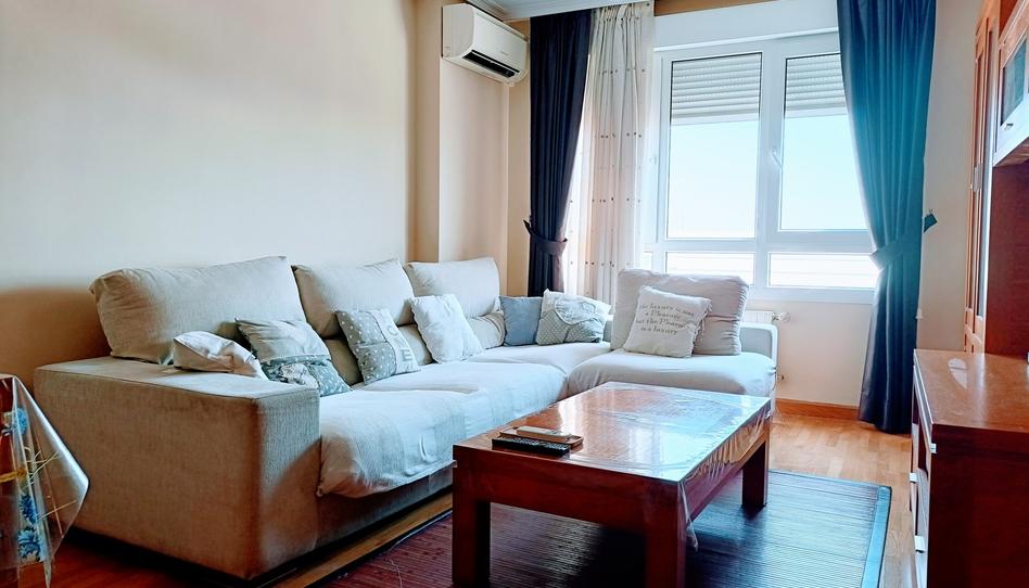 Foto 1 de Pis de lloguer a Constitucion, Virgen del Rosario, Madrid