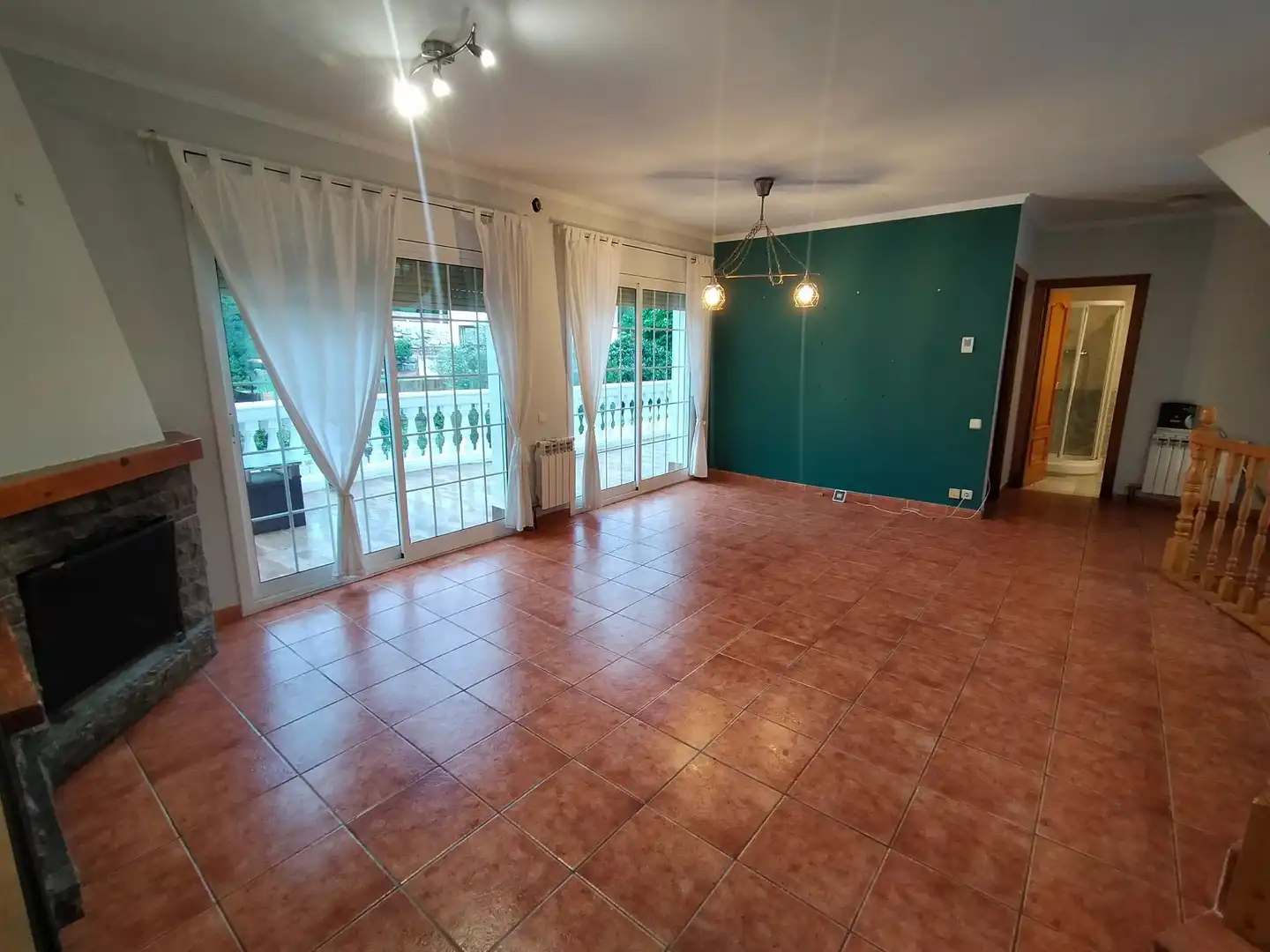 Sala de estar de Casa o chalet de alquiler en Dosrius con Aire acondicionado, Calefacción y Jardín privado