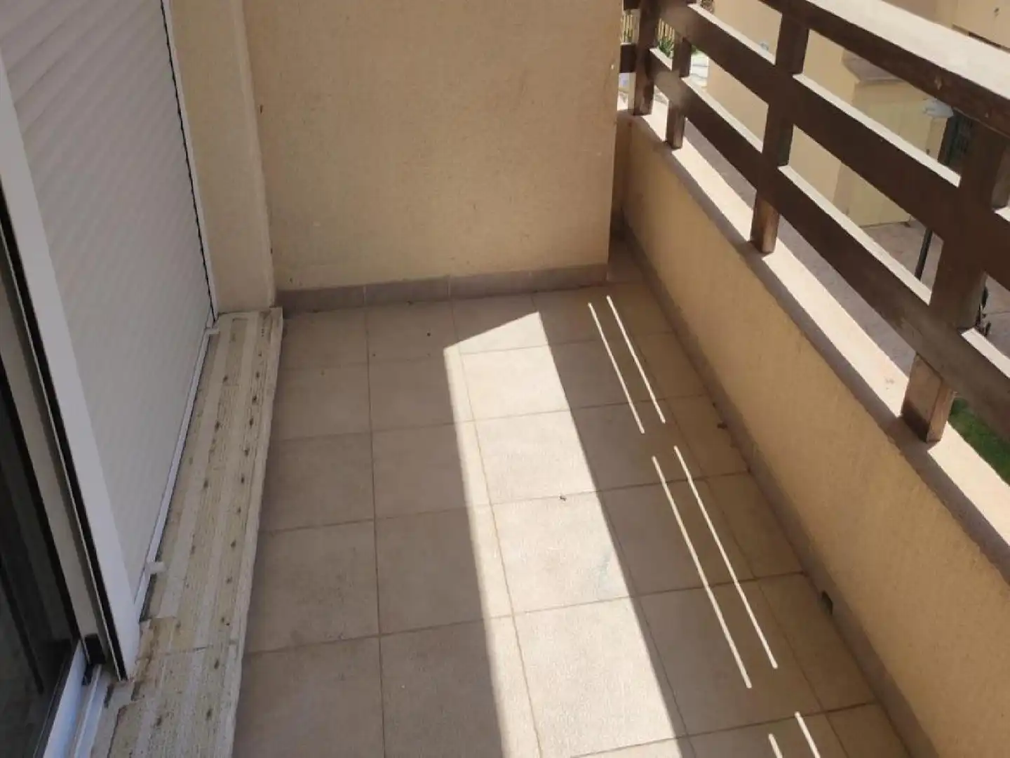 Terraza de Piso en venta en Almería con Trastero y Piscina comunitaria