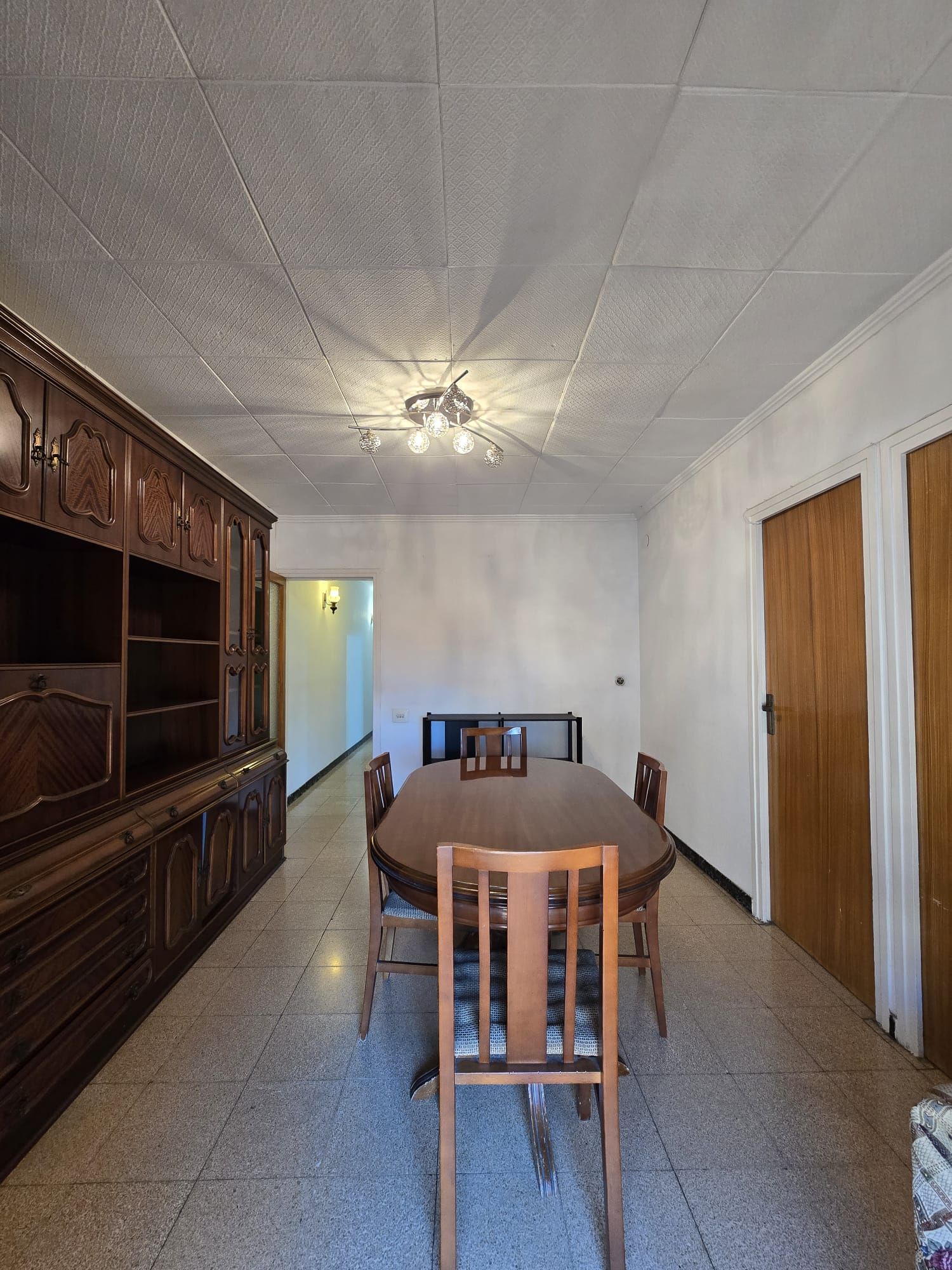 Comedor de Piso en venta en Sant Adrià de Besòs con Balcón