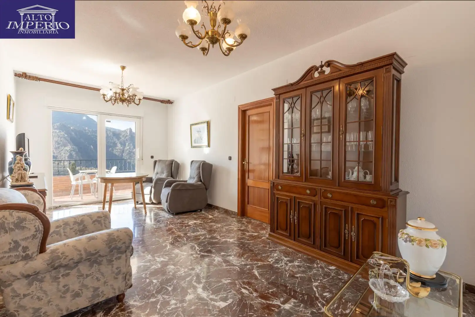 Piso en venta en Güéjar Sierra con Terraza, Trastero y Balcón