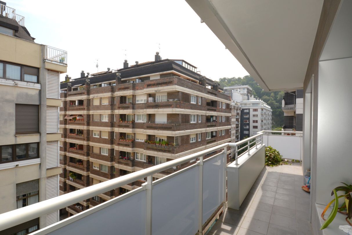 Terrace of Flat for sale in Donostia - San Sebastián   with Heating and Storage room