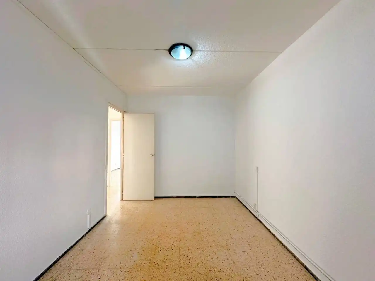 Flat for sale in Cerdanyola del Vallès  with Heating, Private garden and Terrace