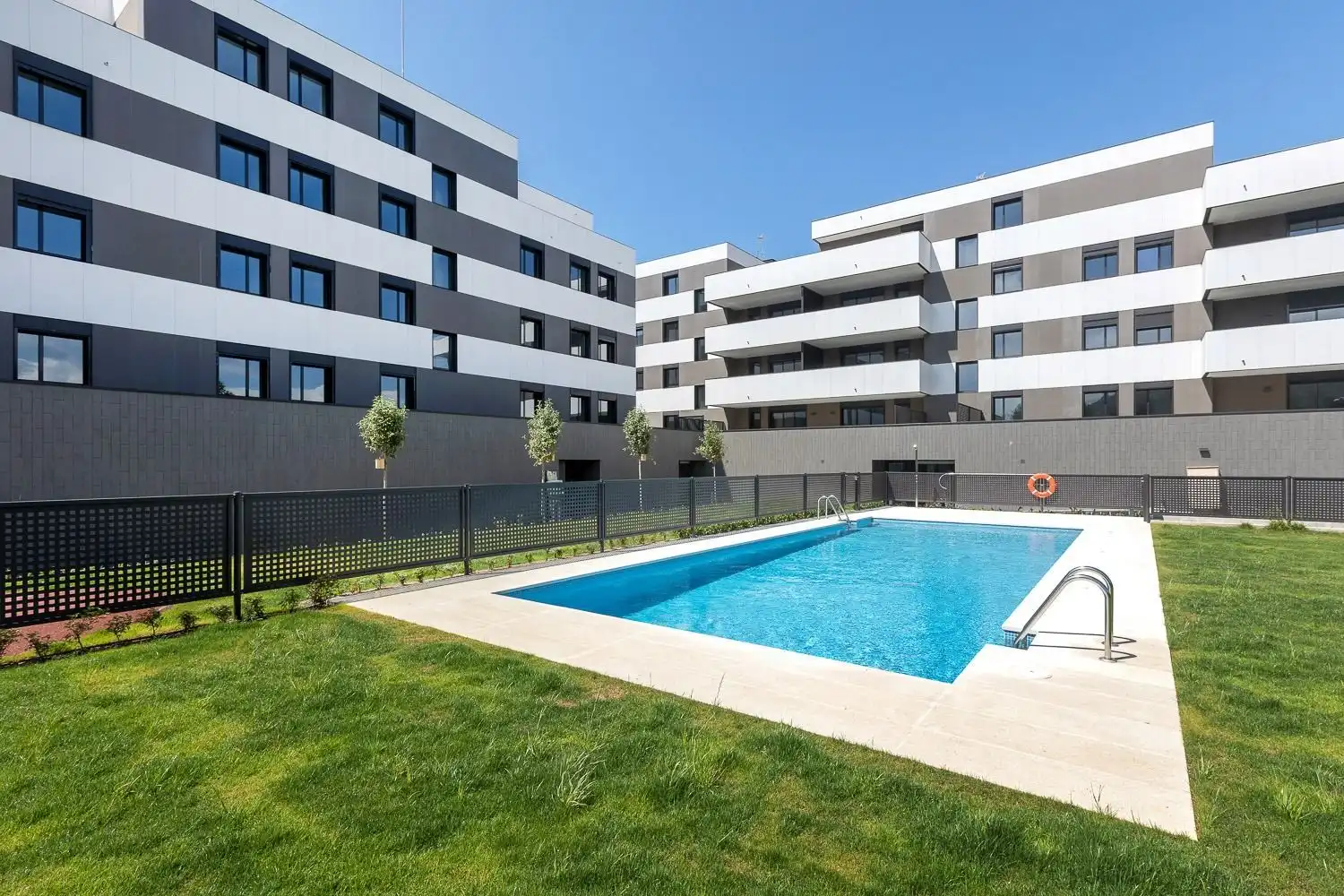 Swimming pool of Flat for rent in Aiguadolç - Sant Sebastià