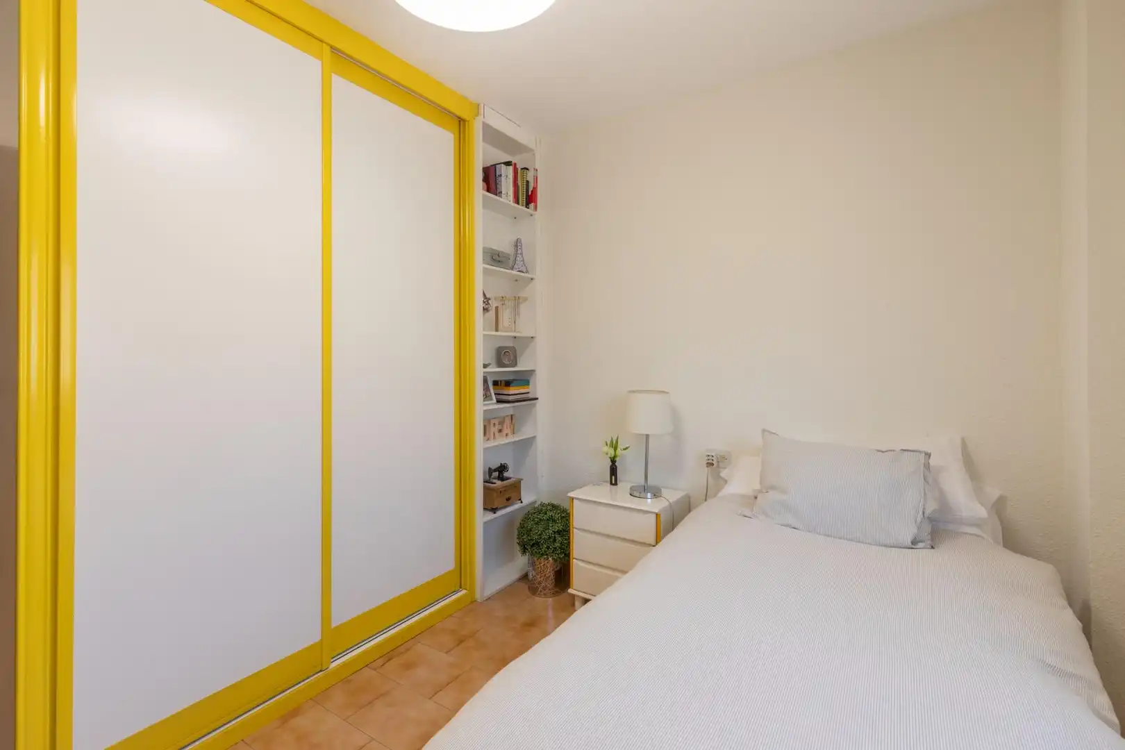 Schlafzimmer von Einfamilien-Reihenhaus zum Verkauf in Armilla mit Heizung und Abstellraum