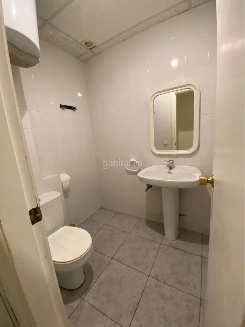 Business premises for sale in Plaça Major 12, imagen 2