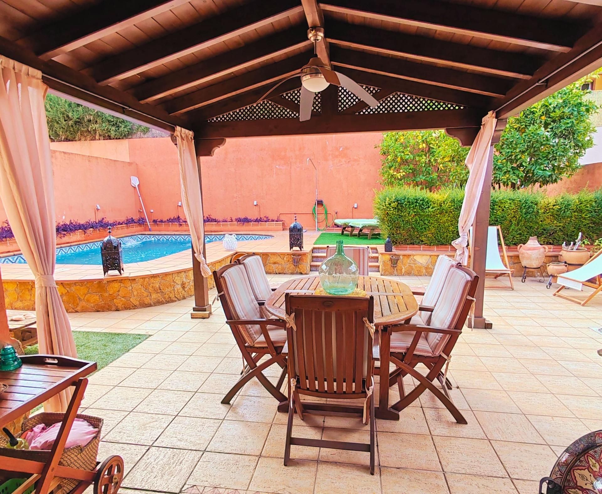 Terraza de Casa o chalet en venta en La Zubia con Calefacción, Jardín privado y Terraza