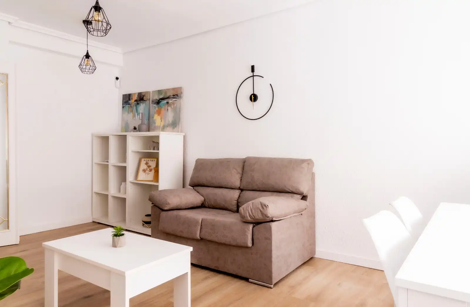 Flat for rent in Carrer de Bartomeu Reus, Hospital - Plaza del Real