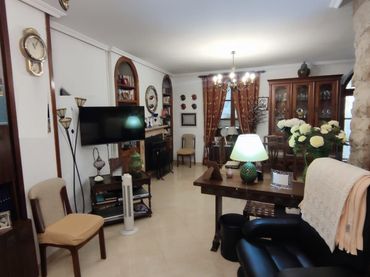 Casa amb balcó en venda a Úbeda