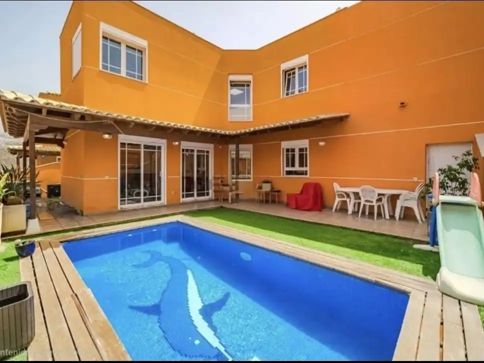 Piscina de Casa o chalet en venta en Arona con Aire acondicionado, Terraza y Piscina