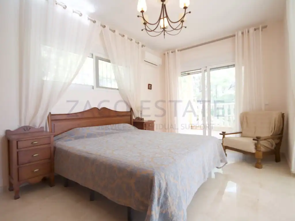 Habitación de Casa o chalet en venta en Altea con Piscina y Amueblado
