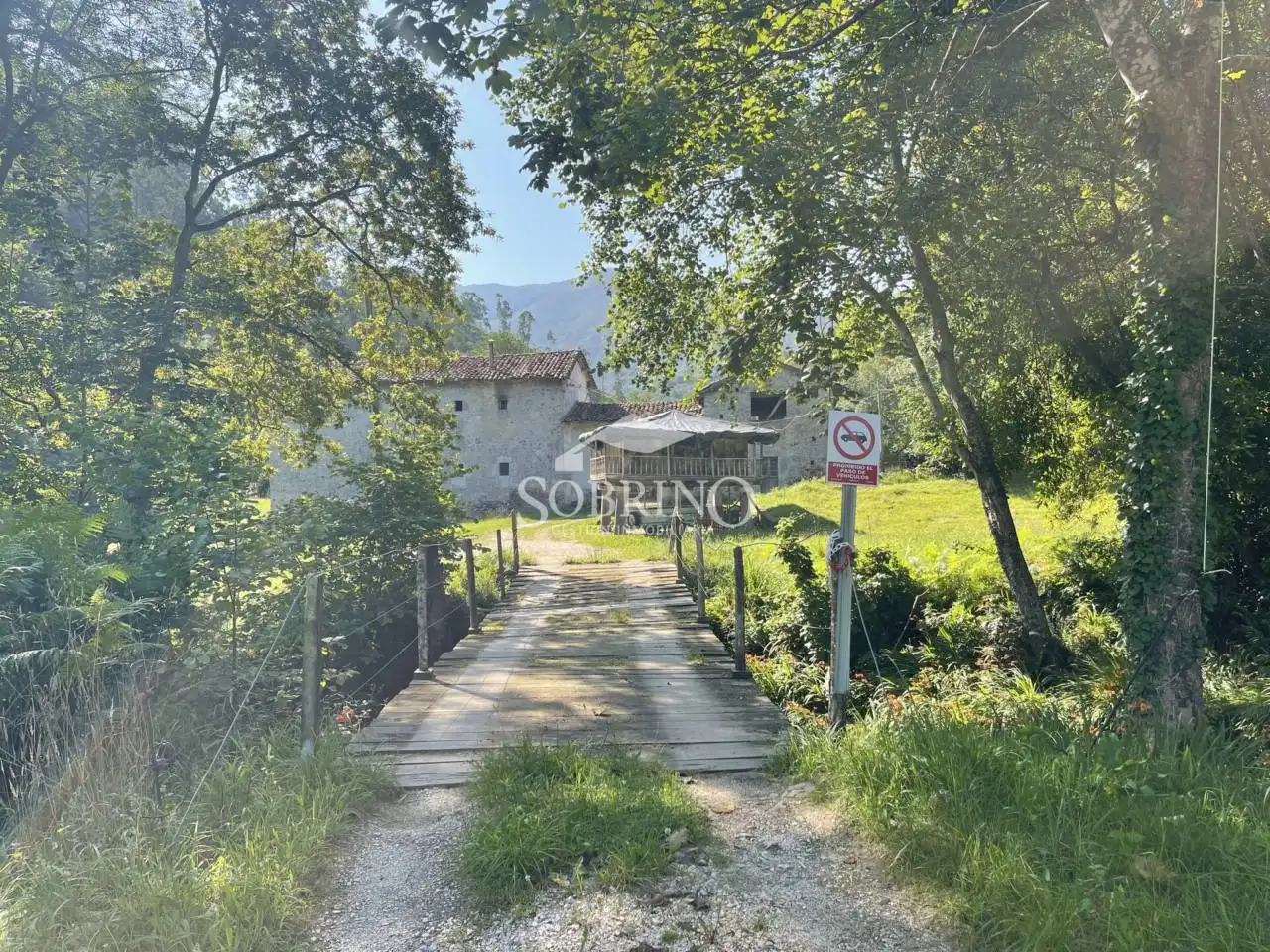 Casa rústica amb jardí en venda a Calle Mere, imagen 19