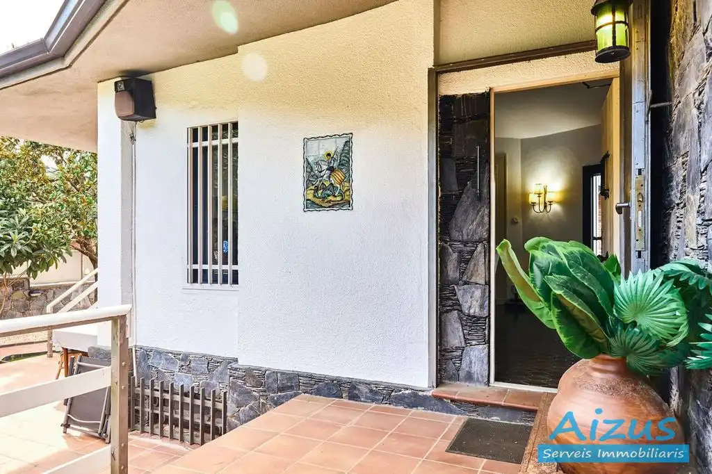 Casa o chalet en venta en Seva con Aire acondicionado, Calefacción y Jardín privado
