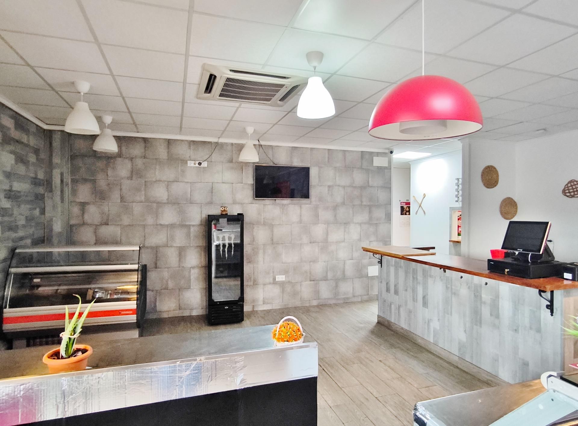 Kitchen of Premises to rent in Roquetas de Mar  with Air Conditioner