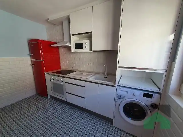 Kitchen of Flat for rent in Gijón   with Heating, Furnished and Oven