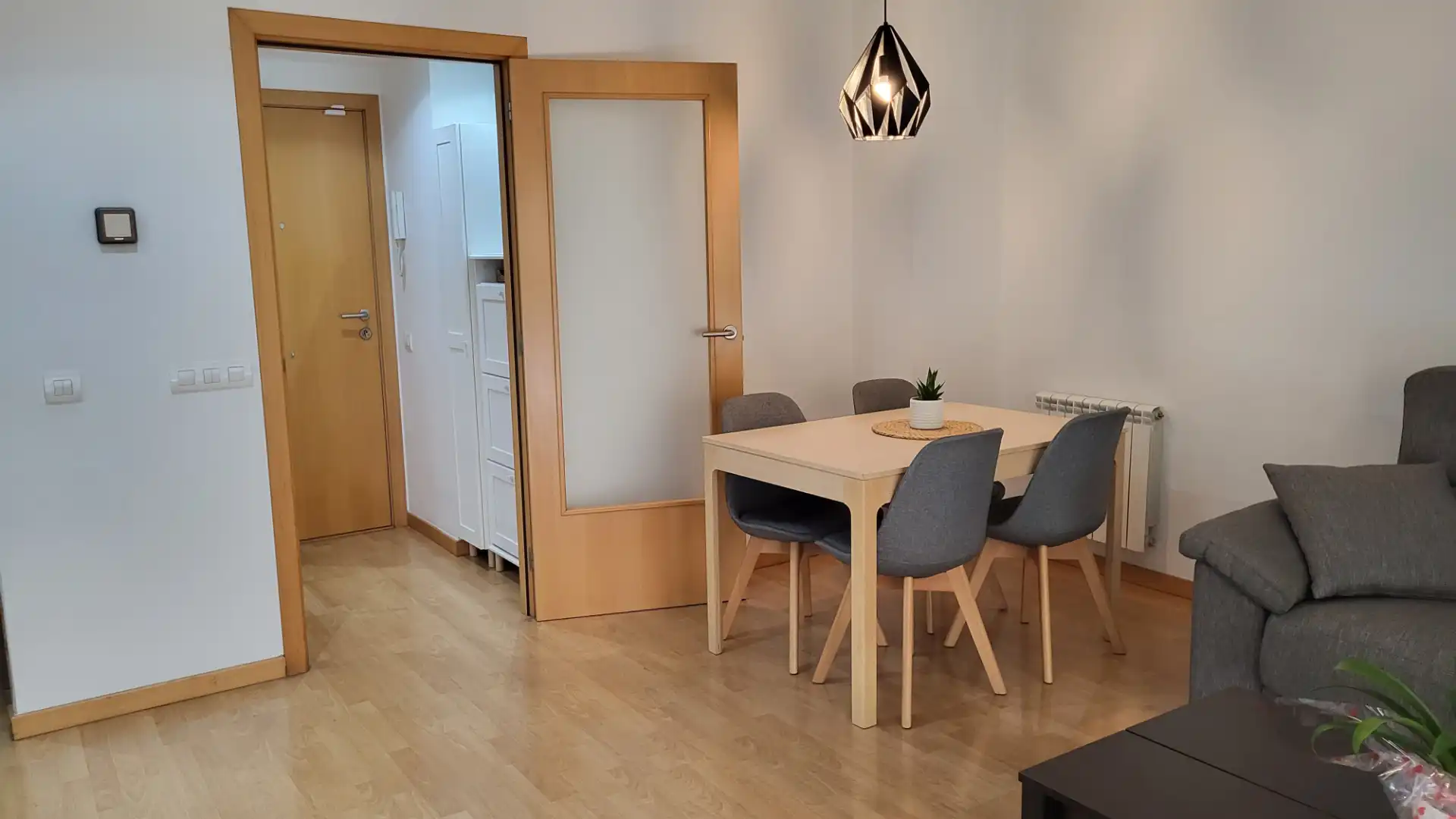 Comedor de Piso en venta en Cerdanyola del Vallès con Aire acondicionado, Calefacción y Parquet