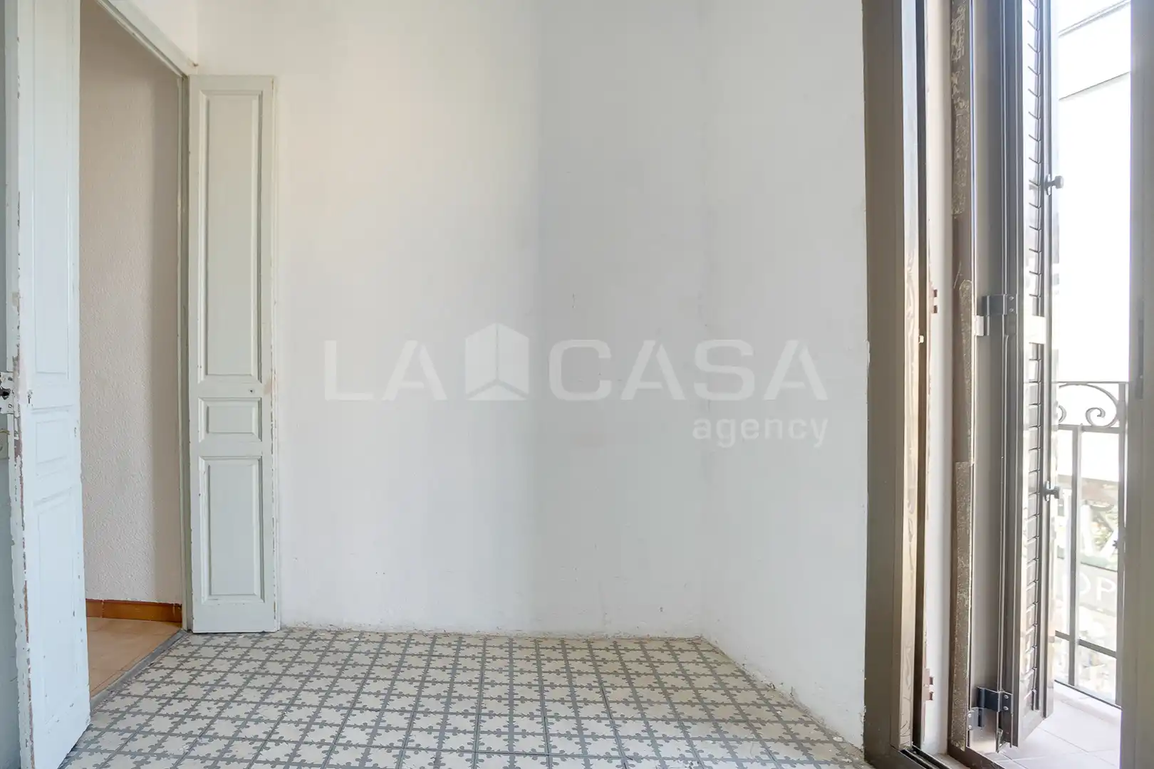 Flat for sale in Sant Adrià de Besòs  with Heating and Balcony
