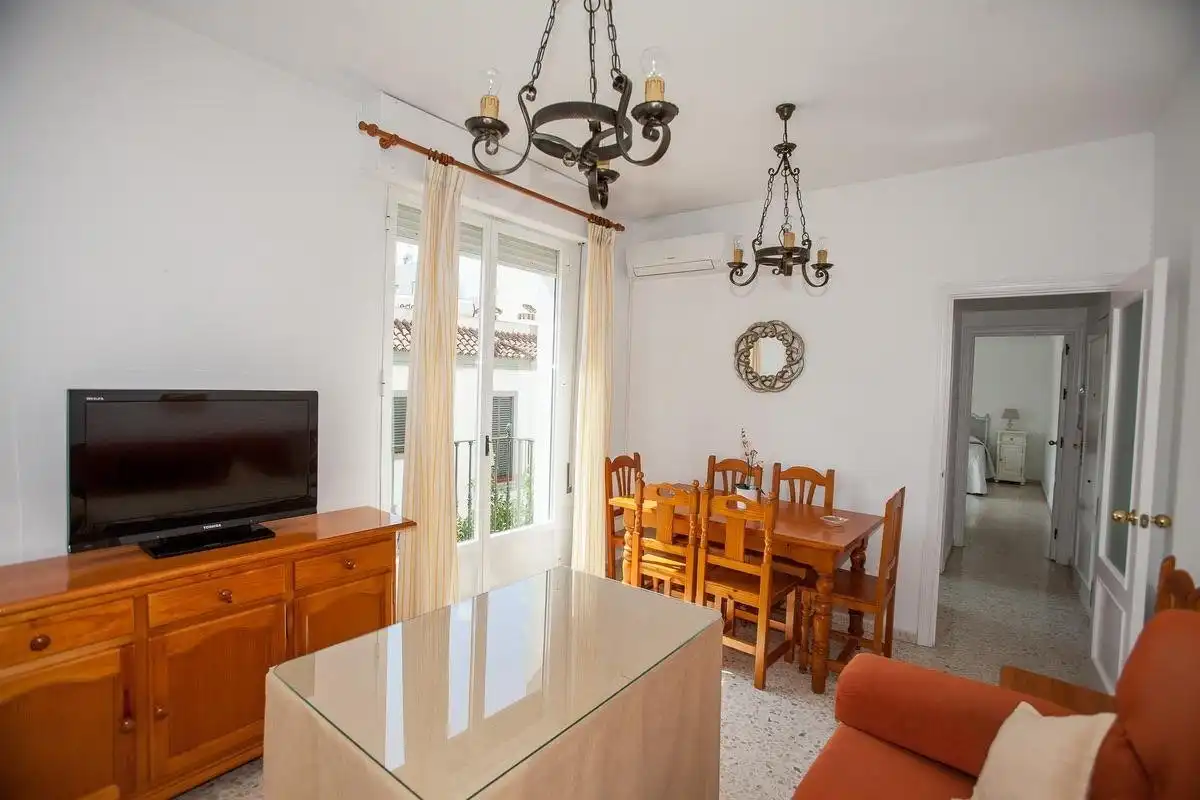 Piso de alquiler en Centro - Calzada - Cabo Noval