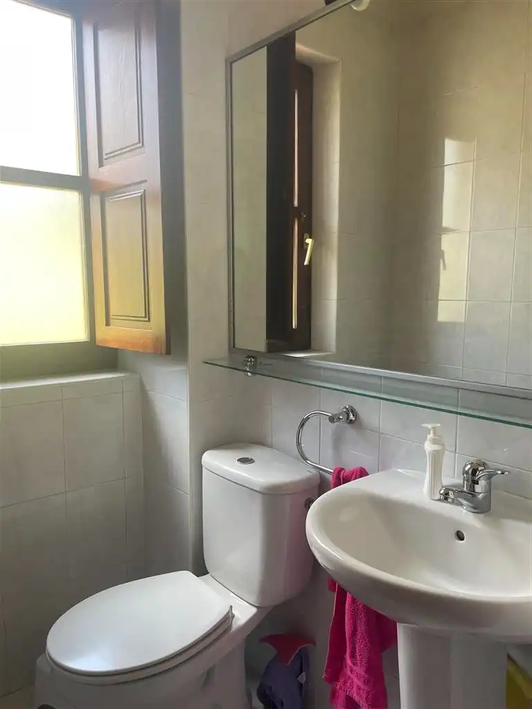 Bathroom of Flat for sale in San Vicente de la Barquera  with Heating, Parquet flooring and Furnished
