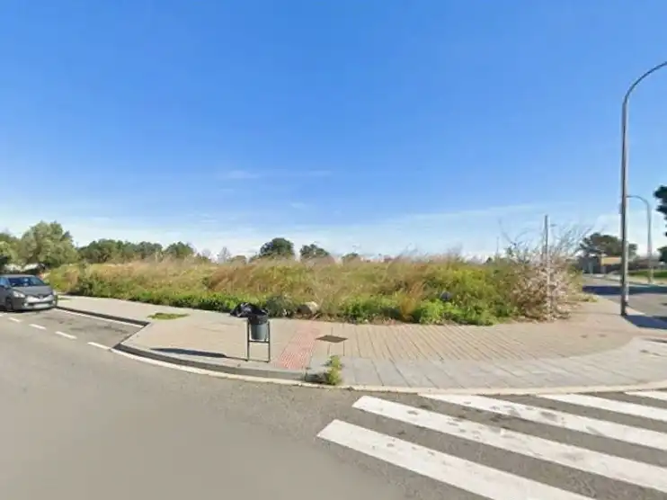Wohnbaugrundstück zum Verkauf in Carrer de l'Agricultura 11, imagen 3