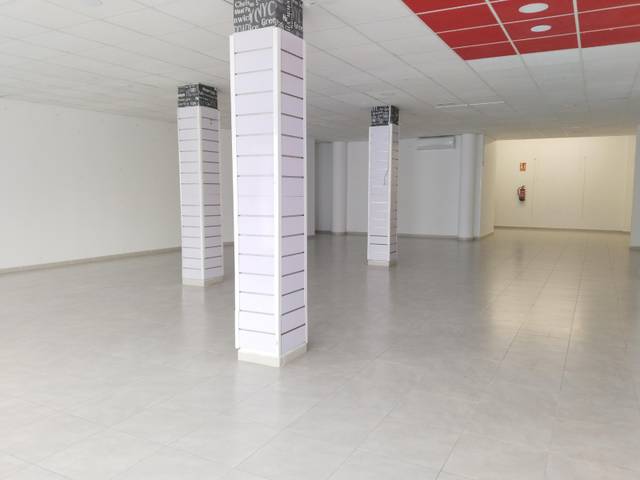 Local comercial en Alquiler en Playa de Garrucha