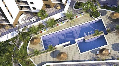 Foto 5 de Apartament en venda a Mil Palmeras, Alicante