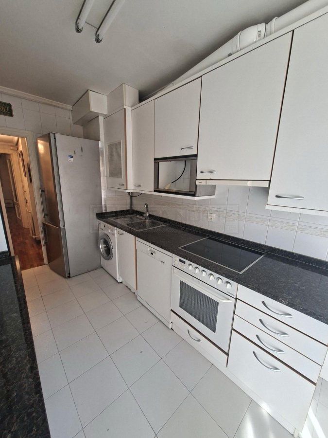 Kitchen of Flat for sale in Vitoria - Gasteiz  with Heating, Parquet flooring and Terrace