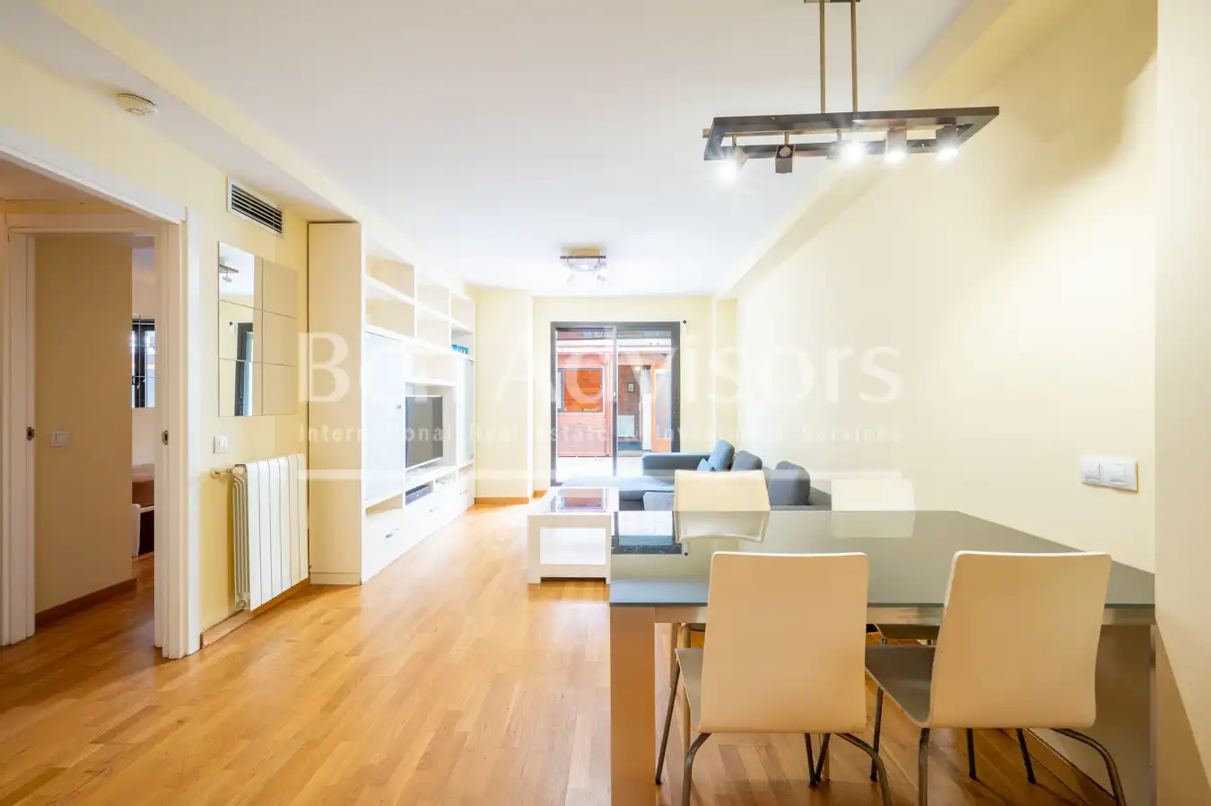 Living room of Flat for sale in Barcelona  with Air Conditioner, Heating and Parquet flooring