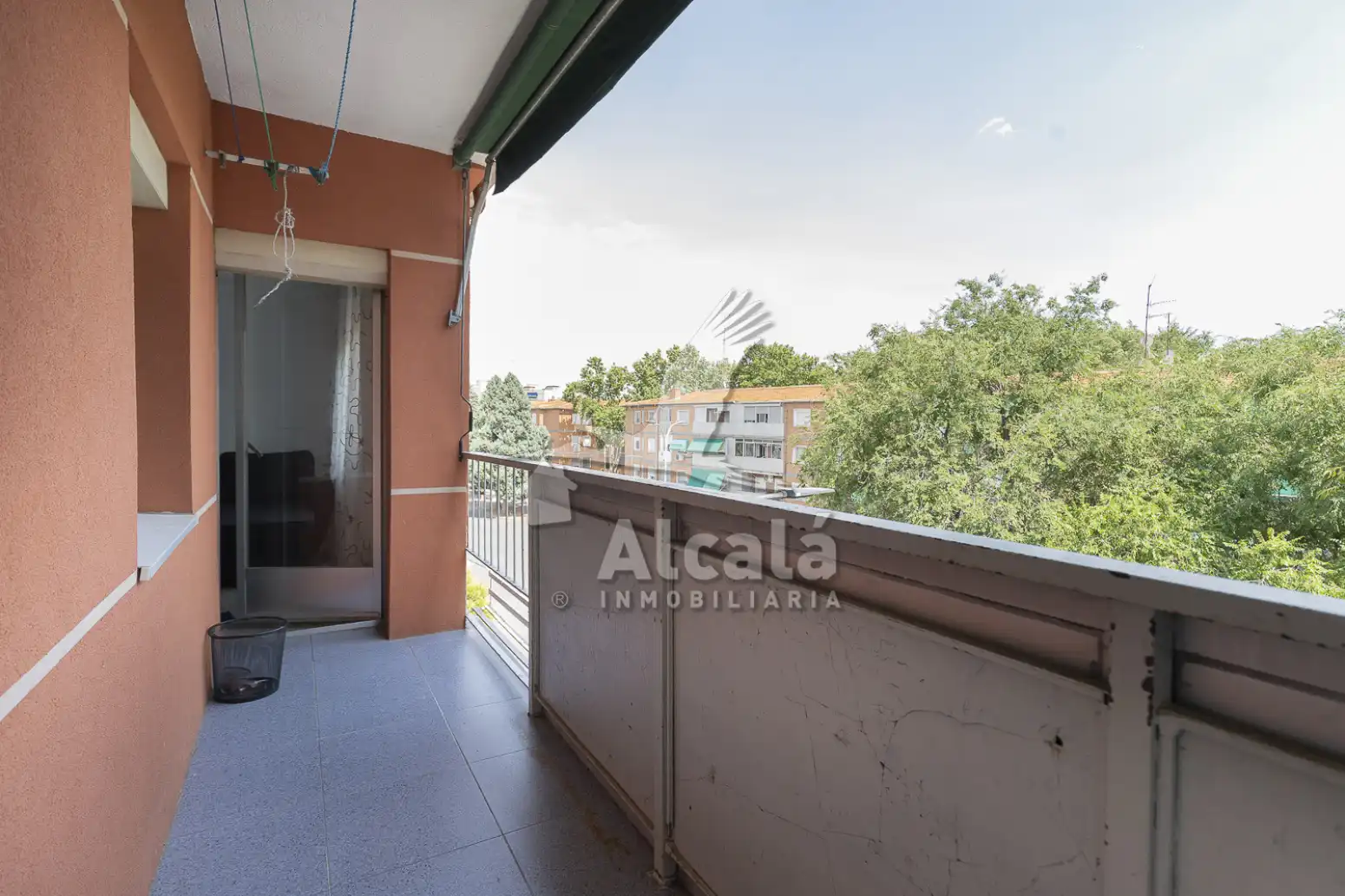 Terraza de Piso en venta en Alcalá de Henares con Calefacción y Terraza
