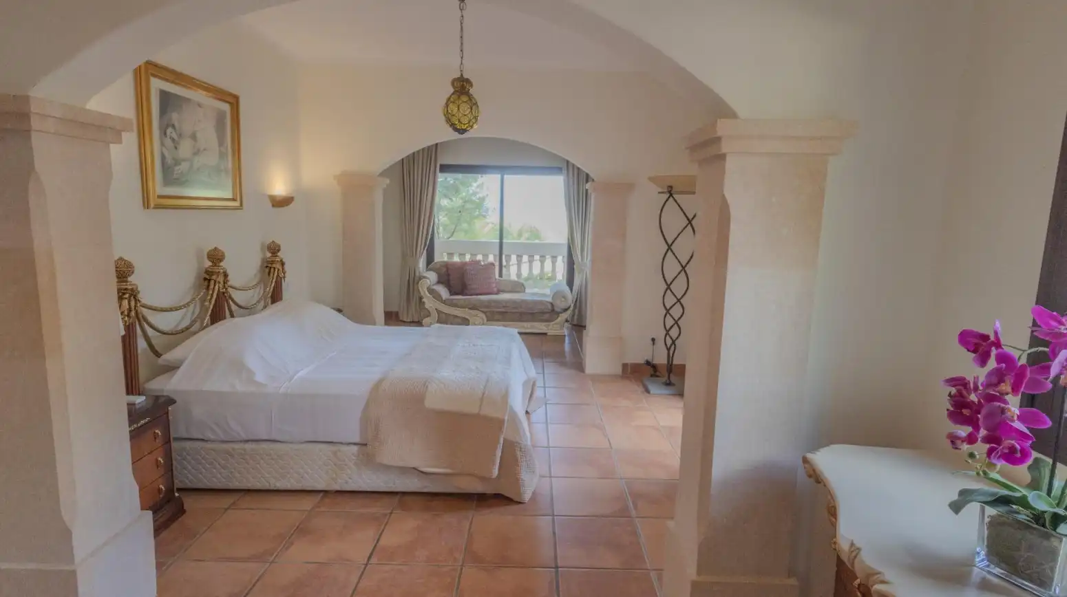 Dormitori de Casa o xalet en venda en Calvià amb Aire condicionat, Piscina i Piscina comunitària