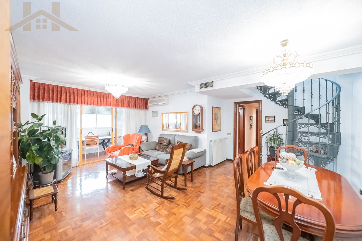 Living room of Attic for sale in Móstoles  with Air Conditioner, Heating and Terrace