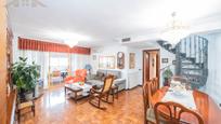 Sala d'estar de Àtic en venda en Móstoles amb Aire condicionat, Calefacció i Terrassa