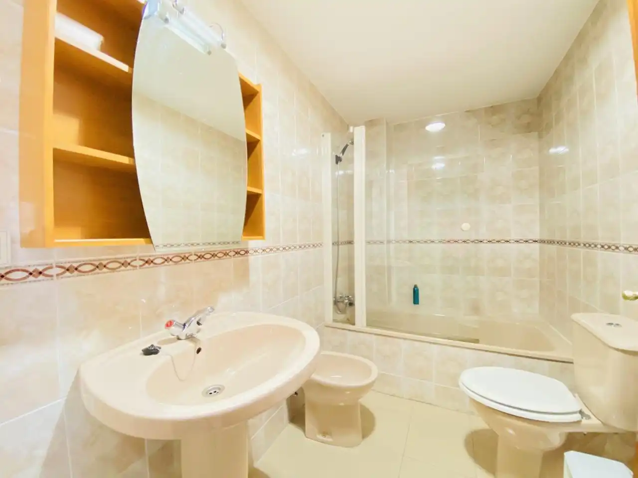 Piso con terraza en venta en Maria Teresa De Léon, imagen 21