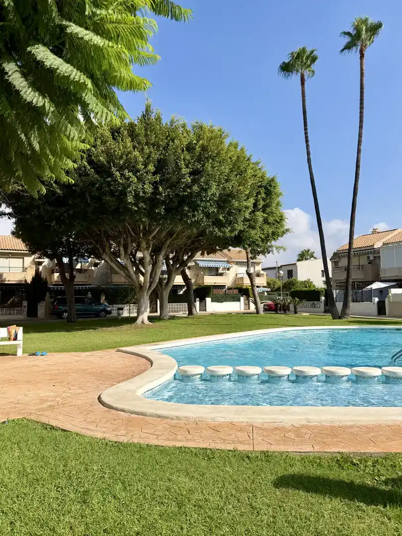 Piscina de Casa adosada en venda en Sant Joan d'Alacant amb Piscina i Balcó