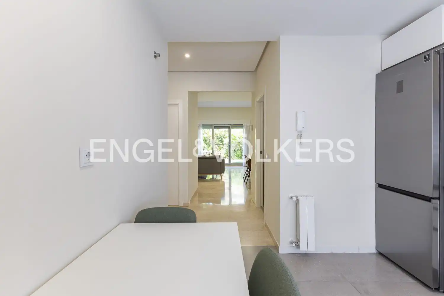 Comedor de Casa o chalet de alquiler en Rocafort con Aire acondicionado, Calefacción y Jardín privado