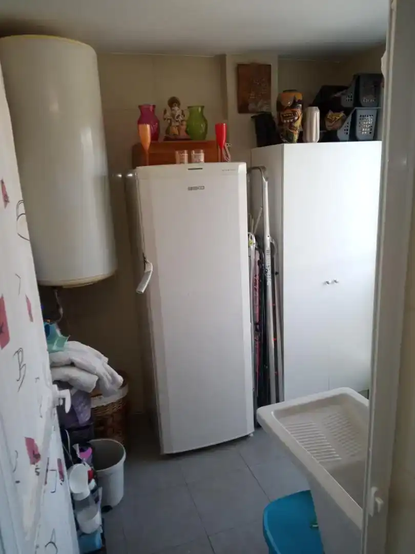 Wohnung zum Verkauf in Torremolinos mit Klimaanlage, Terrasse und Schwimmbad