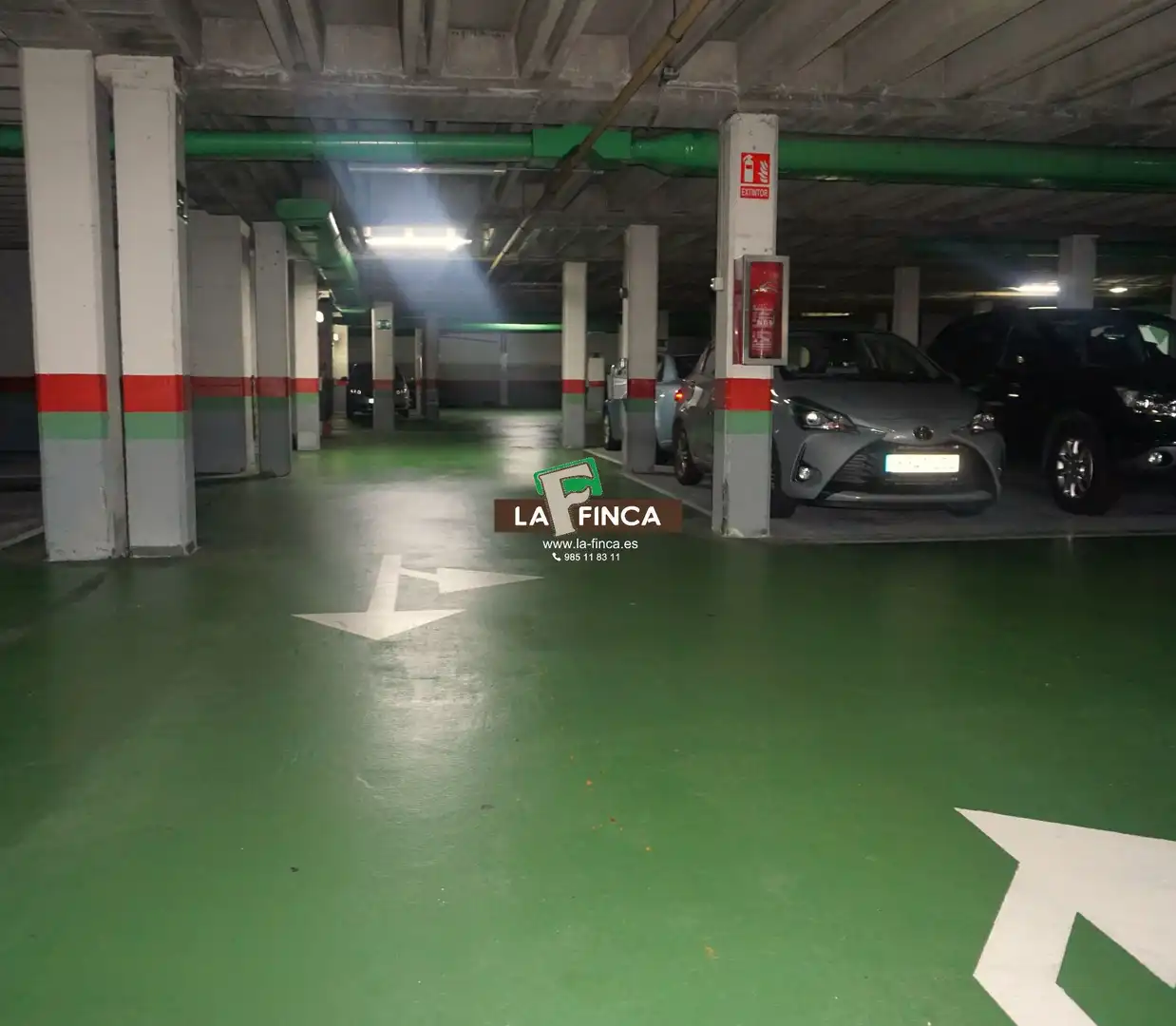 Parkplatz von Garage zum Verkauf in Oviedo 